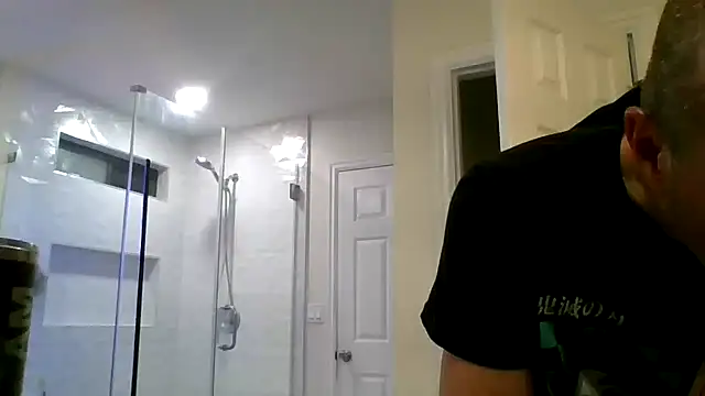 El Gizmo online show from May 2, 4:39 am