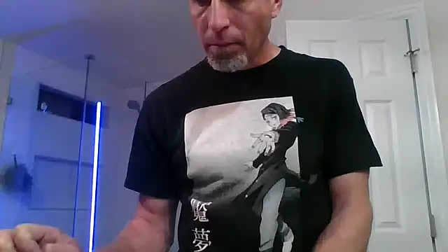 El Gizmo online show from May 4, 9:16 am