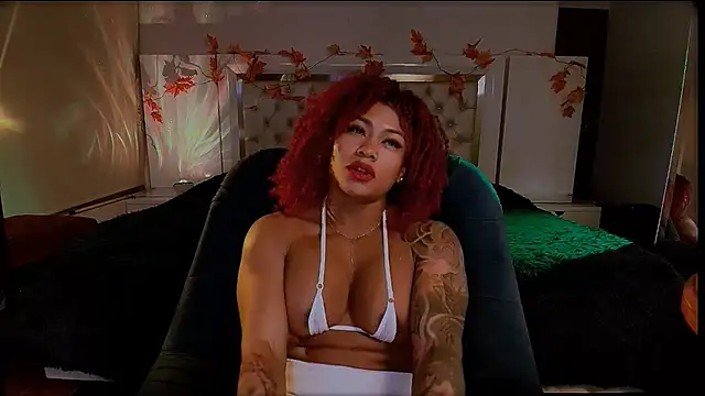 Snapshot of HeidiCox chatting on September 26, 2:48 am HeidiCox online show from September 26, 2:48 am