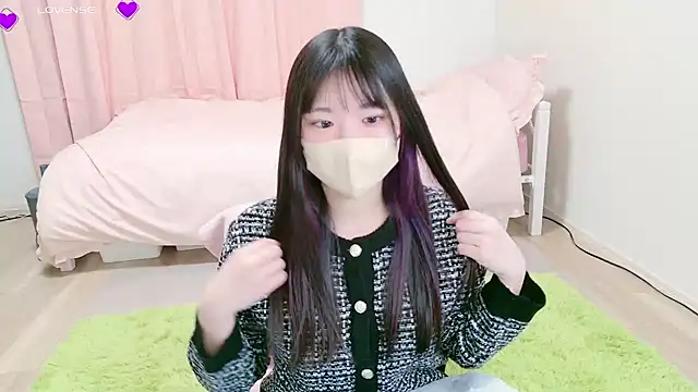 suzuuuuu online show from February 24, 12:26 pm