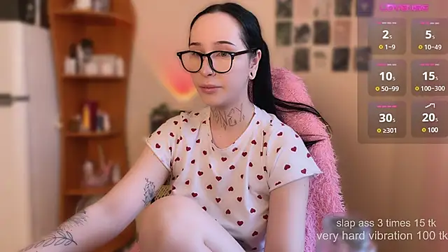 Snapshot of AnastasiaSun chatting on February 11, 7:23 am AnastasiaSun online show from February 11, 7:23 am