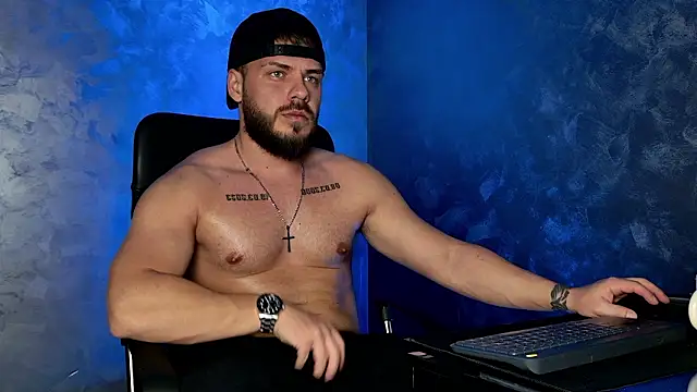 juliusmasters online show from January 7, 8:33 pm