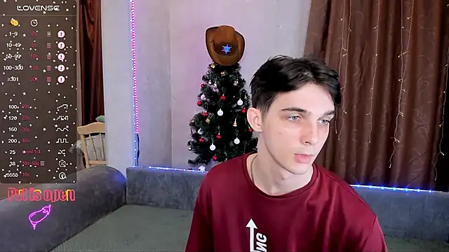 Aaron Boom online show from January 10, 10:03 pm