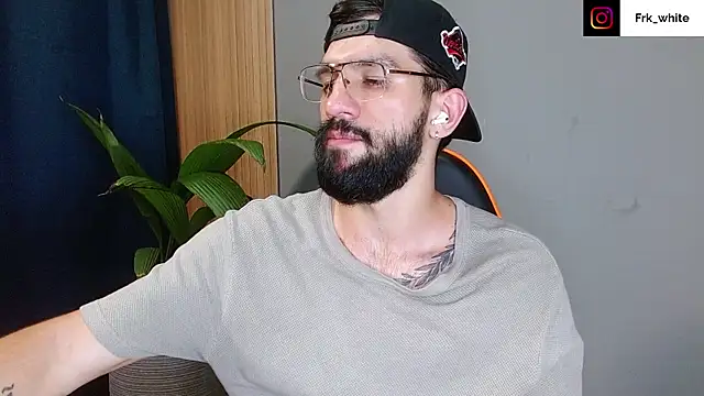 Mr WhiteCock online show from September 10, 11:49 pm