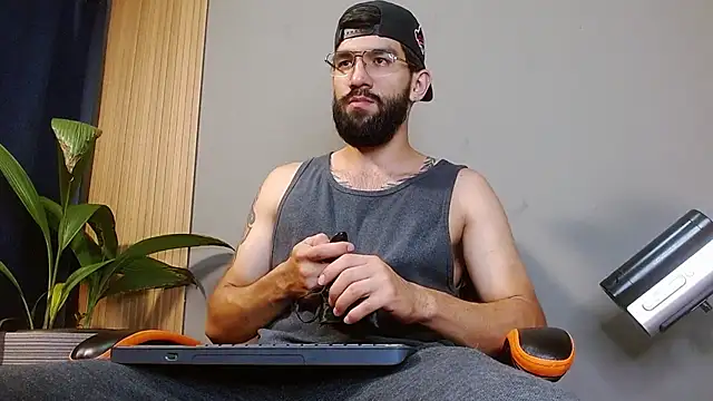 Mr WhiteCock online show from September 29, 11:20 pm