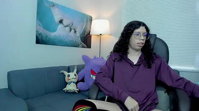 Snapshot of Angel_Dust18 chatting on October 28, 2:53 pm Angel Dust18 online show from October 28, 2:53 pm