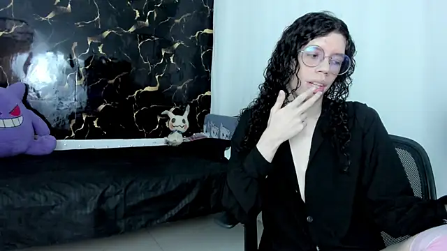 Angel Dust18 online show from April 2, 5:10 pm