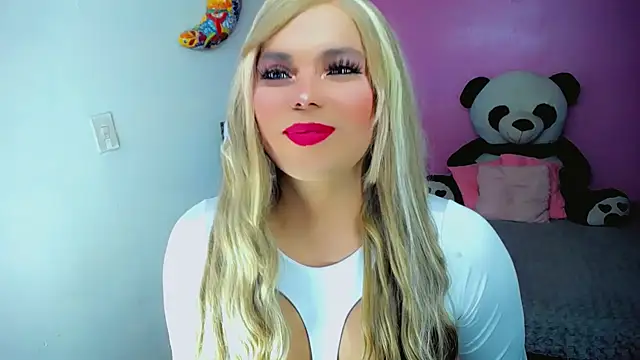 Snapshot of SweetKim21 chatting on November 27, 4:47 am SweetKim21 online show from November 27, 4:47 am