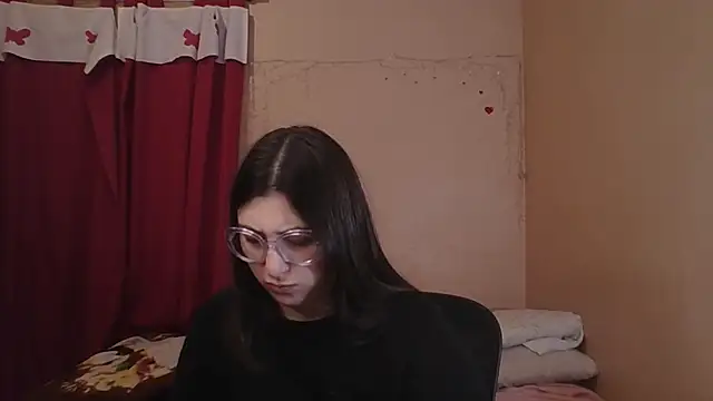 imsohornydacom online show from June 7, 12:48 am