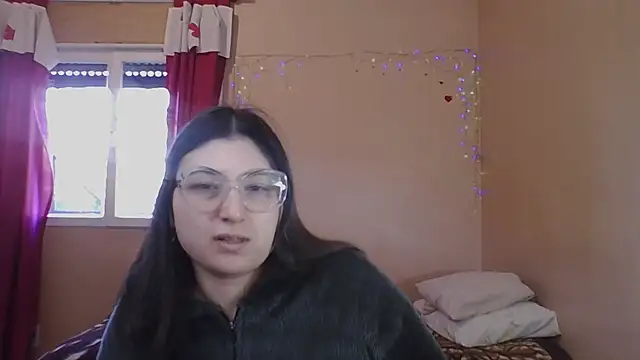 imsohornydacom online show from July 3, 5:30 pm