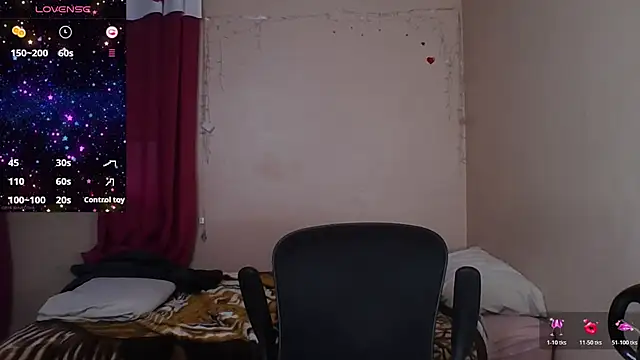 imsohornydacom online show from August 6, 8:44 pm