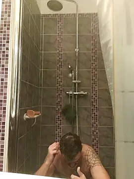 Snapshot of pachapeter chatting on December 9, 6:14 pm pachapeter online show from December 9, 6:14 pm