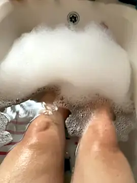 Russell1508 online show from October 4, 7:50 am