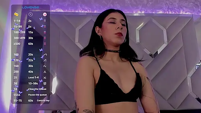 Sara Foxx1 online show from January 31, 1:43 am