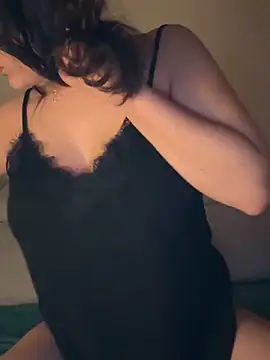 Its Jade online show from January 6, 6:52 pm