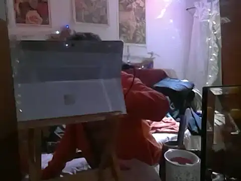 Snapshot of DaddyQuimHot chatting on November 3, 6:25 am DaddyQuimHot online show from November 3, 6:25 am