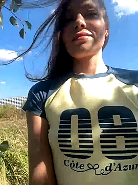 Snapshot of nicole111 chatting on September 16, 9:32 am nicole111 online show from September 16, 9:32 am
