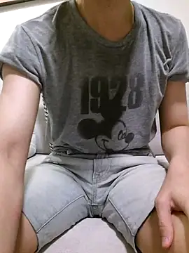 Snapshot of ori6 chatting on February 14, 12:36 pm ori6 online show from February 14, 12:36 pm