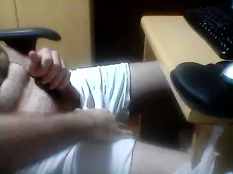 MORENOGOSTOSO12345 online show from February 15, 9:44 pm