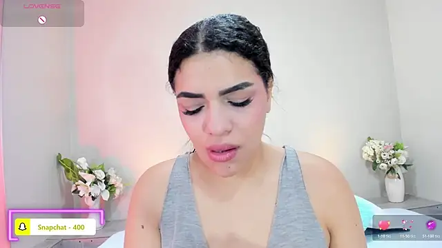 Snapshot of Umarani_ chatting on May 7, 6:46 pm Umarani online show from May 7, 6:46 pm
