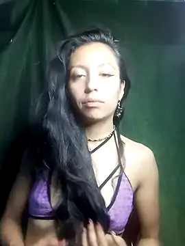 Snapshot of Amarista_Lovely6 chatting on December 8, 5:29 am Amarista Lovely6 online show from December 8, 5:29 am