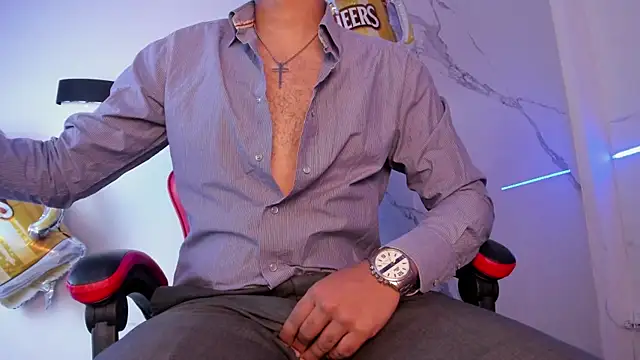 Snapshot of Paolo_johnson chatting on September 26, 11:47 am Paolo johnson online show from September 26, 11:47 am