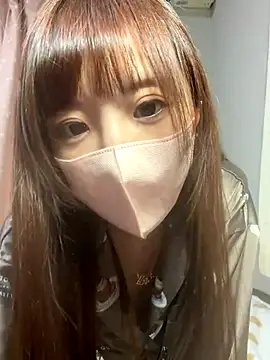 Snapshot of shihori_s2 chatting on December 14, 5:24 am shihori s2 online show from December 14, 5:24 am