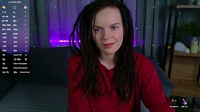 Snapshot of CoreyJane chatting on December 2, 4:42 am CoreyJane online show from December 2, 4:42 am