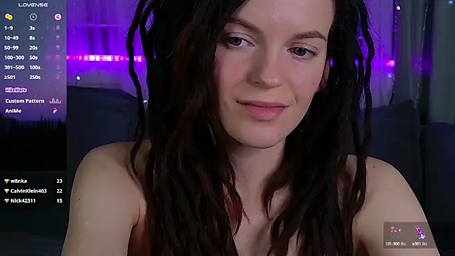 Snapshot of CoreyJane chatting on December 2, 7:47 am CoreyJane online show from December 2, 7:47 am