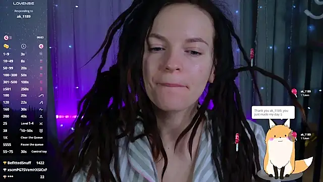 Snapshot of CoreyJane chatting on December 6, 9:32 am CoreyJane online show from December 6, 9:32 am