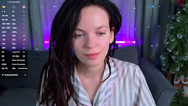 Snapshot of CoreyJane chatting on December 16, 5:38 am CoreyJane online show from December 16, 5:38 am