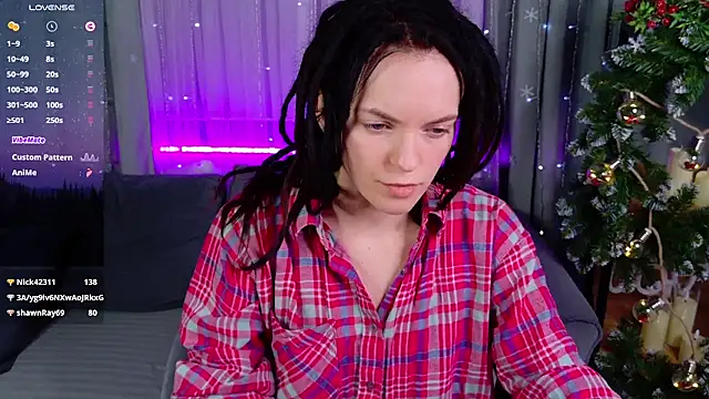 Snapshot of CoreyJane chatting on December 21, 8:07 am CoreyJane online show from December 21, 8:07 am