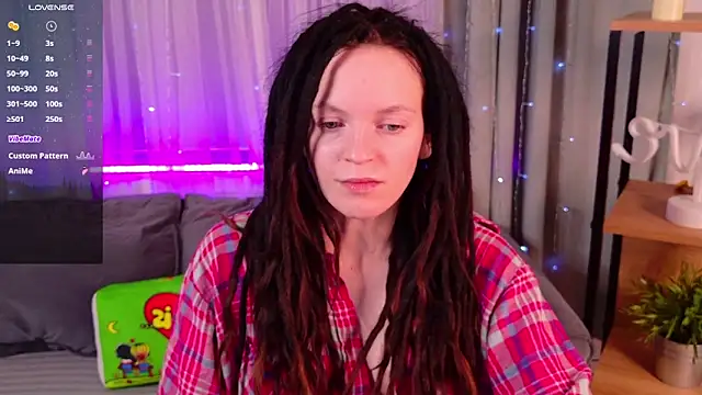 Snapshot of CoreyJane chatting on March 14, 4:32 am CoreyJane online show from March 14, 4:32 am