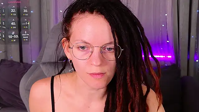 CoreyJane online show from June 17, 4:48 am