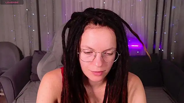 CoreyJane online show from August 5, 4:48 am
