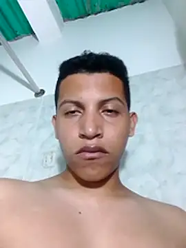 Snapshot of Fuenmayor40 chatting on December 14, 6:52 am Fuenmayor40 online show from December 14, 6:52 am