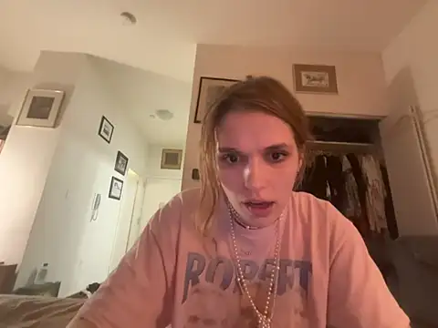cherrypie2929 online show from May 10, 7:13 am