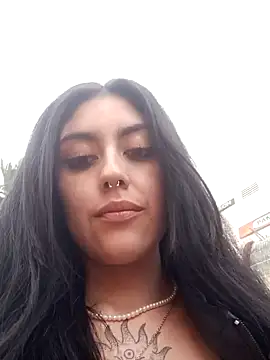 Snapshot of Mazikeen-- chatting on December 28, 10:34 pm Mazikeen-- online show from December 28, 10:34 pm