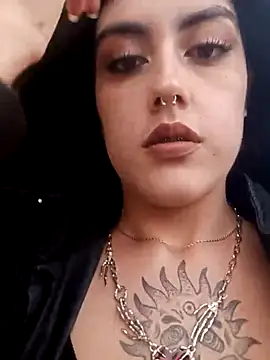 Snapshot of Mazikeen-- chatting on March 22, 10:48 pm Mazikeen-- online show from March 22, 10:48 pm