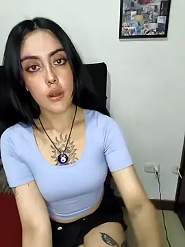 Snapshot of Mazikeen-- chatting on October 2, 11:12 pm Mazikeen-- online show from October 2, 11:12 pm