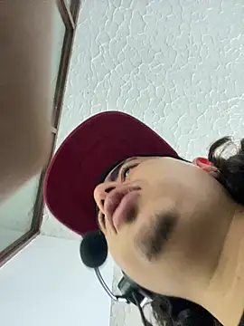 DanielGomez9 online show from February 16, 8:16 pm