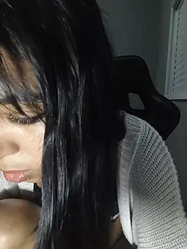 Livia Diaz online show from August 4, 4:04 am