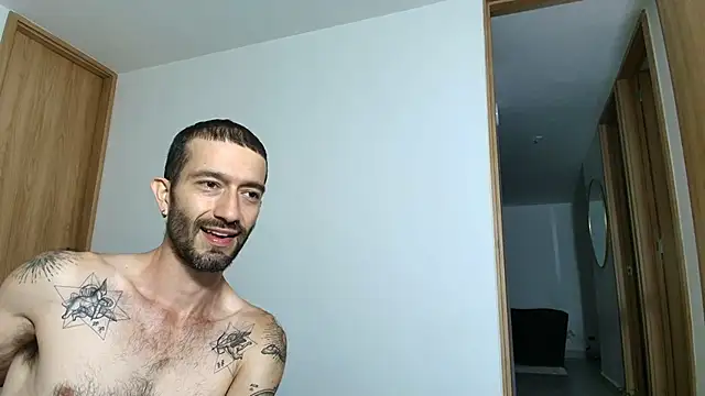 ALEJANDRO BIGCOCK online show from June 6, 3:22 am
