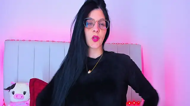 caro lyne  online show from July 22, 8:55 pm