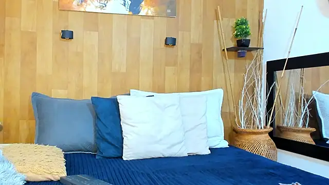 Snapshot of marianaa90 chatting on October 25, 1:40 pm marianaa90 online show from October 25, 1:40 pm