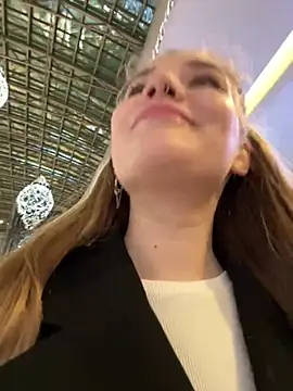 Holy Tereza online show from December 15, 3:09 pm