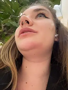 Holy Tereza online show from March 4, 3:18 pm