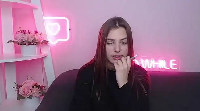 MilanaAngelAs online show from February 22, 11:57 am