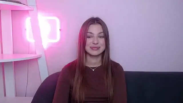 MilanaAngelAs online show from April 10, 4:39 am