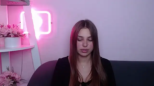 MilanaAngelAs online show from July 24, 4:49 pm